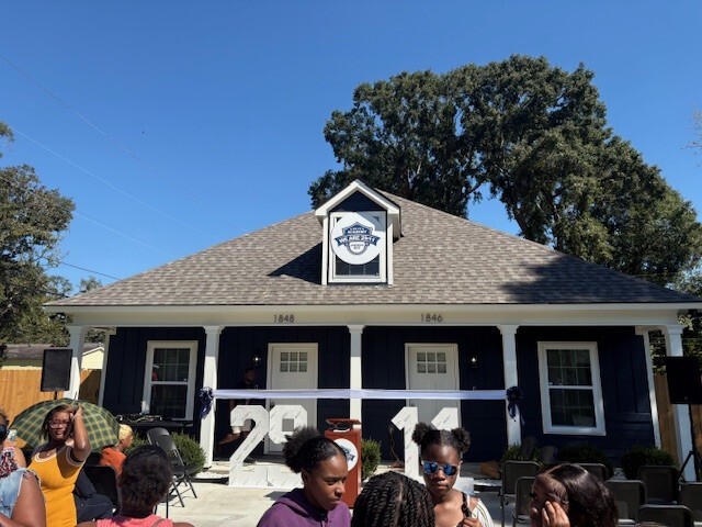 2911 Ribbon Cutting Event Pic 1
