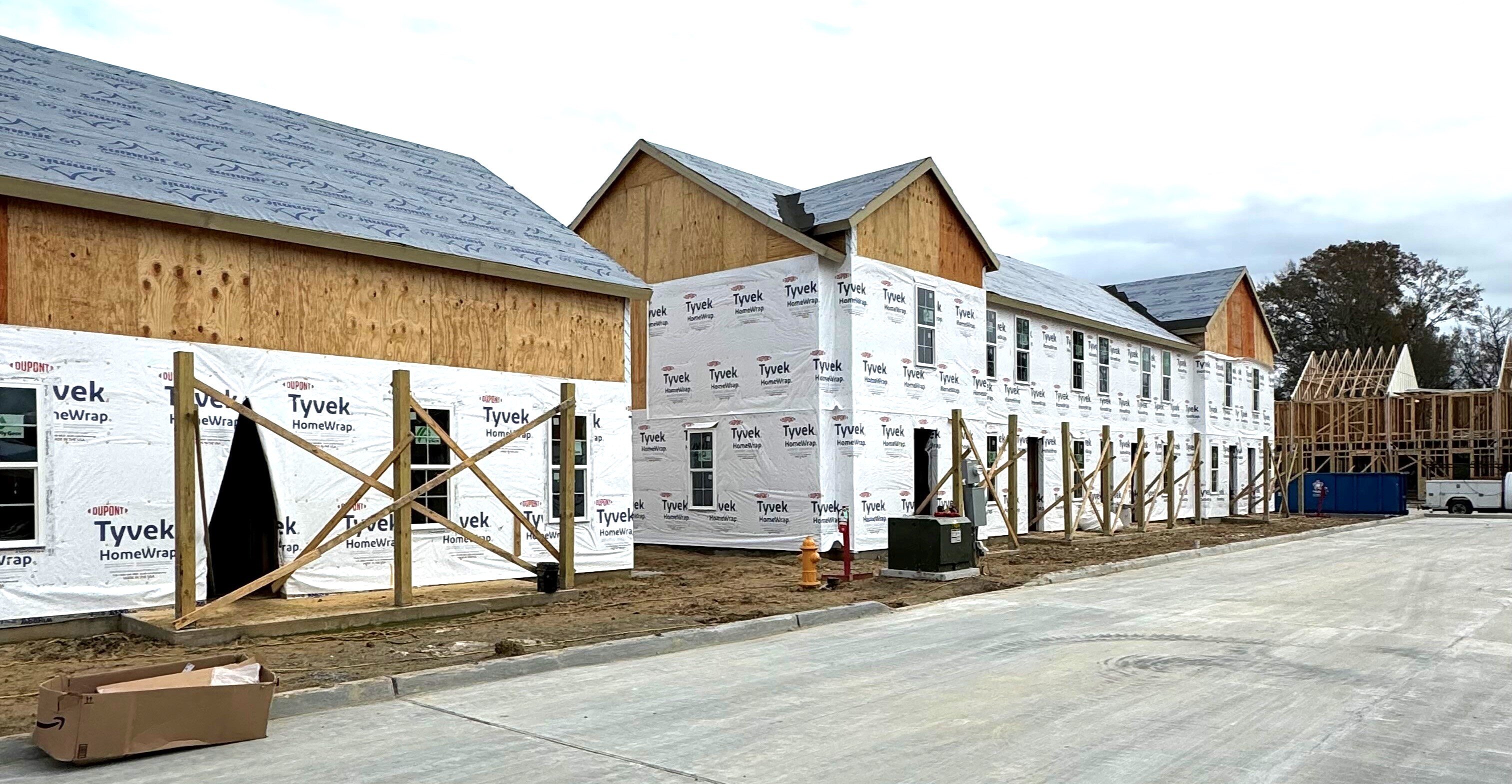 parkway commons construction
